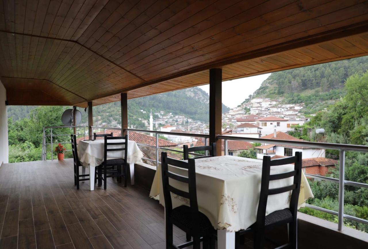 Guest House Bumbli Berat Dış mekan fotoğraf