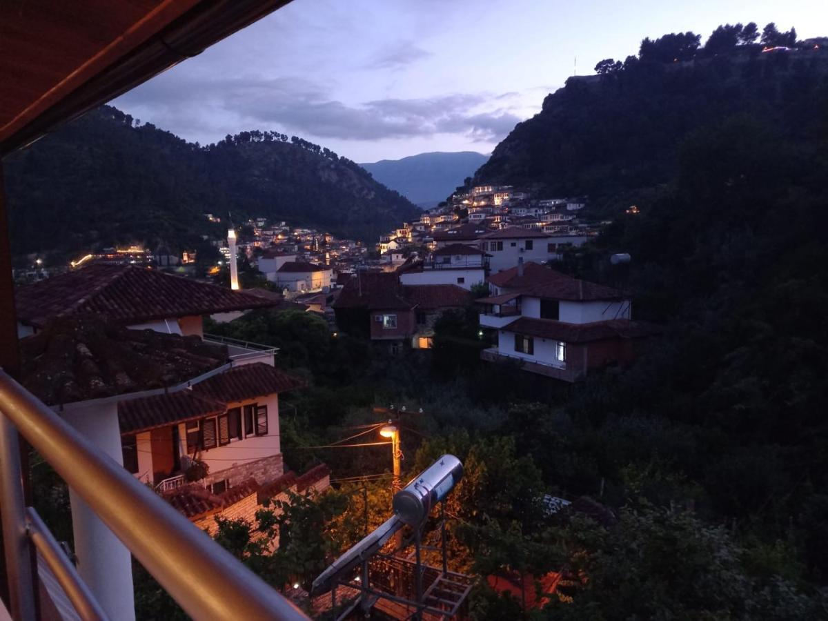 Guest House Bumbli Berat Dış mekan fotoğraf