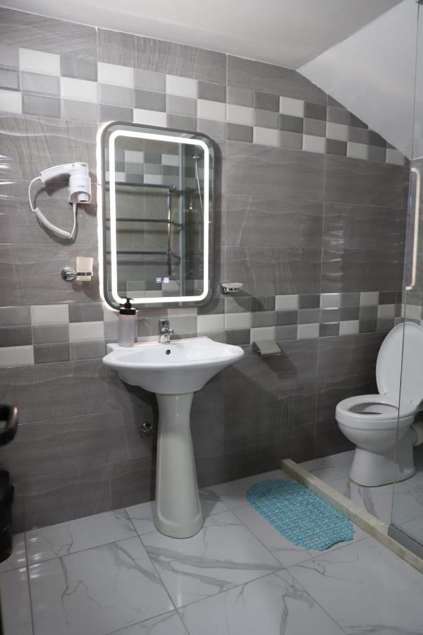 Guest House Bumbli Berat Dış mekan fotoğraf