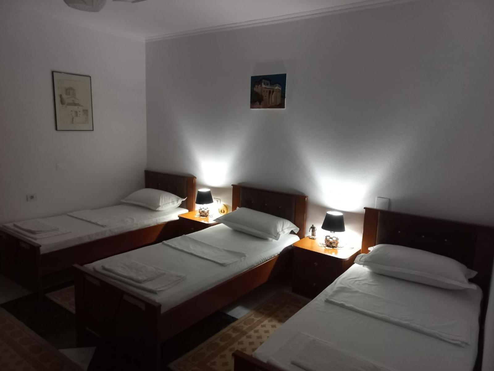 Guest House Bumbli Berat Oda fotoğraf